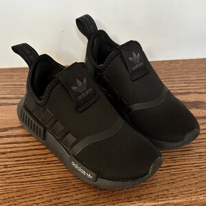 Adidas Kids Triple Black Sneakers